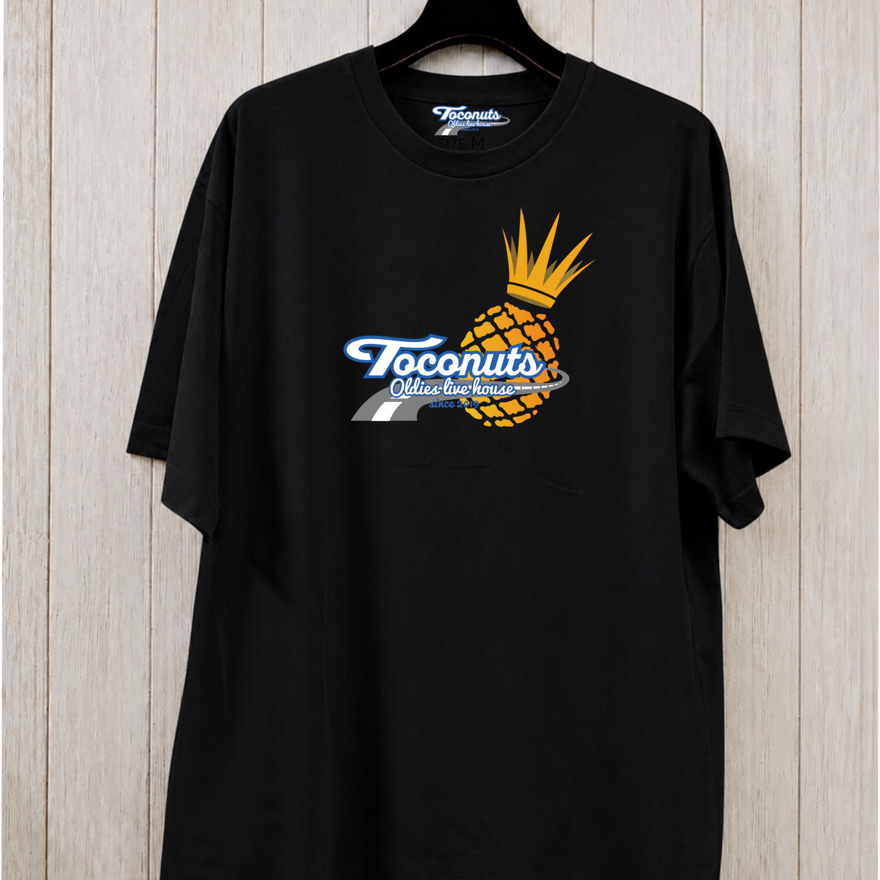Toconuts公式グッズ｜T103 クラウン・ロード Tシャツの画像