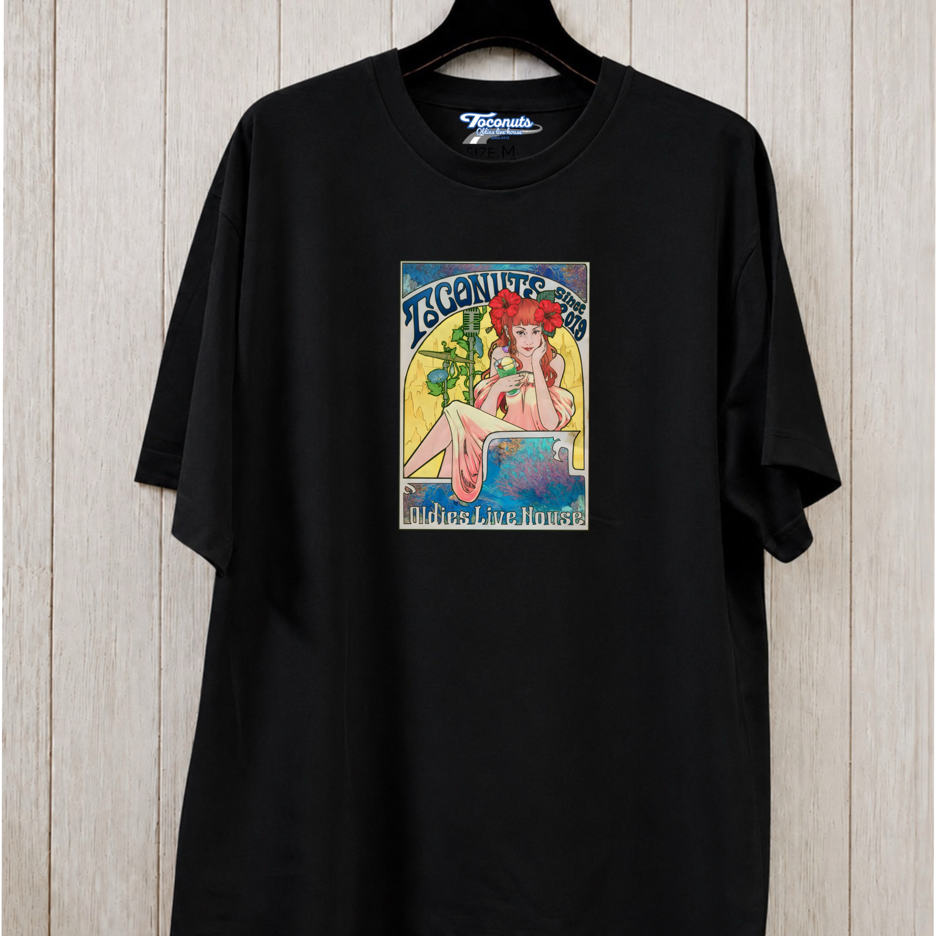 Toconuts公式グッズ｜T100 トロピカル・レトロガール Tシャツの画像