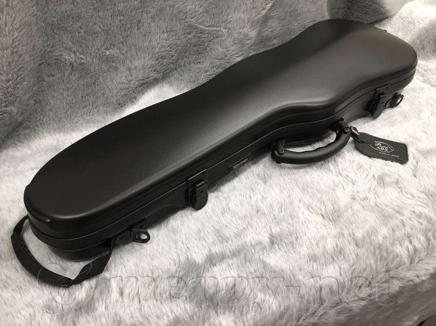 東洋 バイオリンケース プリュームABSヴィオ 黒「機内持ち込み可能なサイズ 軽くて丈夫なハードケースです」の画像