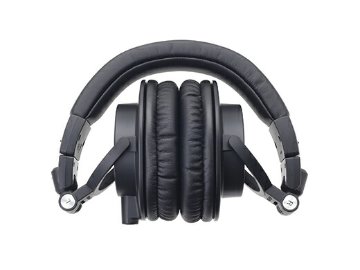 audio-technica スタジオモニターヘッドホン 有線 密閉ダイナミック型 コード脱着可 コード3種類付き M50の次世代 プロフェッショナル ATH-M50xの画像