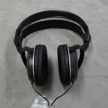 audio-technica オーディオテクニカ ステレオヘッドホン 有線 ヘッドフォン 有線 安い 3極 密閉型 変換プラグ付属 ATH-AVC200の画像