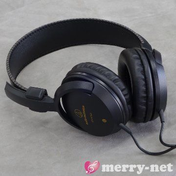 audio-technica オーディオテクニカ 楽器用 モニターヘッドホン 有線 ヘッドフォン 安い 密閉型 3極 変換プラグ付属 軽量 軽い ATH-EP100の画像