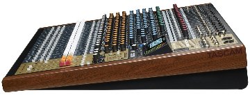 フットスイッチ付き■TASCAM ミキサー内蔵MTR MODEL24の画像