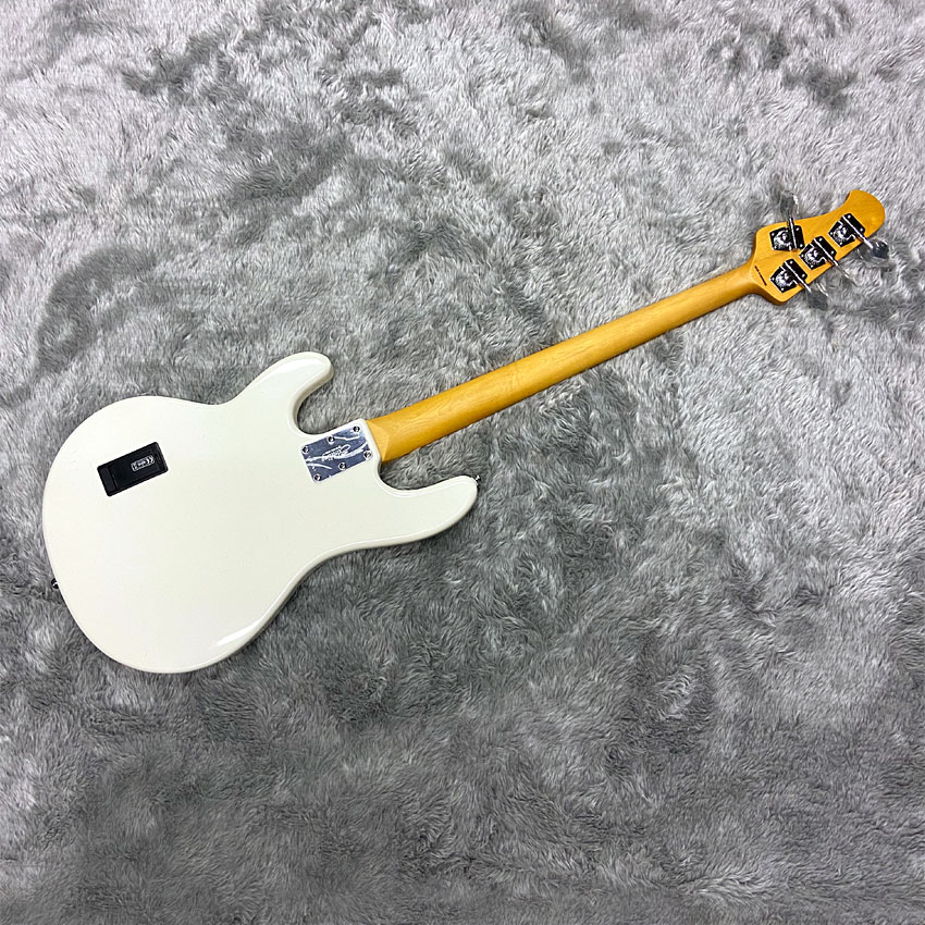 Sterling by MUSIC MAN エレキベース STINGRAY CLASSIC RAY24CA OWH スティングレイ スターリンの画像