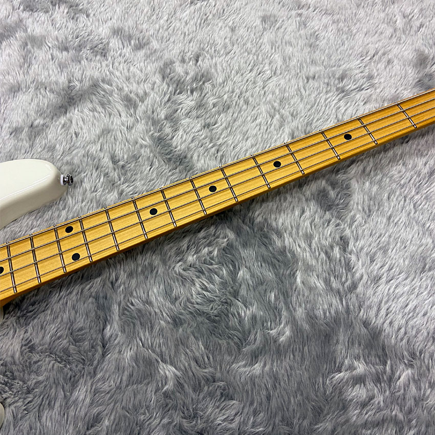 Sterling by MUSIC MAN エレキベース STINGRAY CLASSIC RAY24CA OWH スティングレイ スターリンの画像