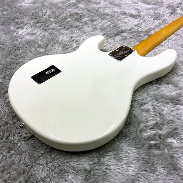 Sterling by MUSIC MAN エレキベース STINGRAY CLASSIC RAY24CA OWH スティングレイ スターリンの画像