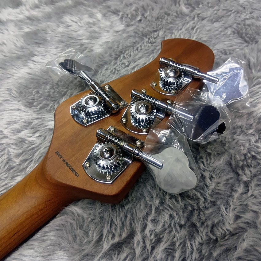 Sterling by MUSIC MAN エレキベース STINGRAY RAY34 DGR スティングレイ スターリンの画像