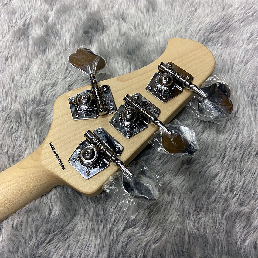 Sterling by MUSIC MAN エレキベース Ray4 Mint Green スティングレイ スターリンの画像