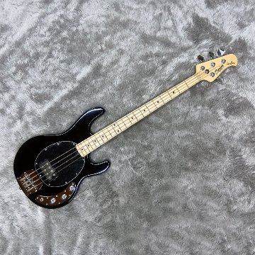 Sterling by MUSIC MAN エレキベース Ray4 Black スティングレイの画像