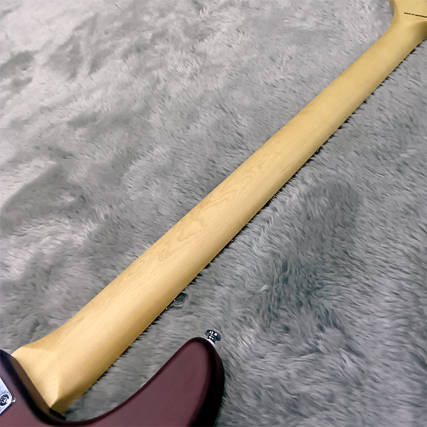 Sterling by MUSIC MAN エレキベース Ray5 Walnut Satin 5弦ベース スティングレイ スターリンの画像