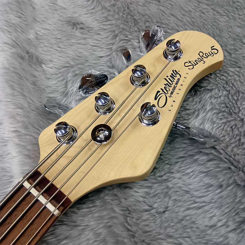 Sterling by MUSIC MAN エレキベース Ray5 Walnut Satin 5弦ベース スティングレイ スターリンの画像