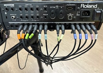 【ヘッドホンプレゼント】ローランド 電子ドラム 上位機種 TD-30K中古 セット「椅子、ハイハットスタンド、キックペダル付」Roland TD-25やTD-27はTD-30を継承した音源です。の画像