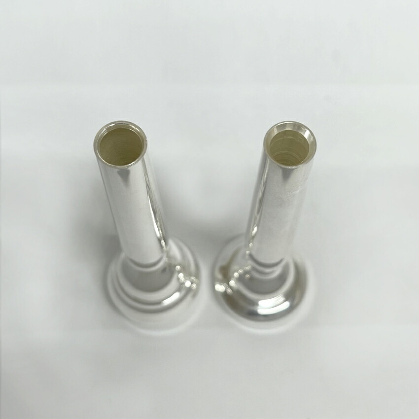Schilke シルキー トランペット用 マウスピース 6A4Z Zシリーズ カラビナ付き マウスピースポーチセット リード奏者向け SP 銀メッキの画像
