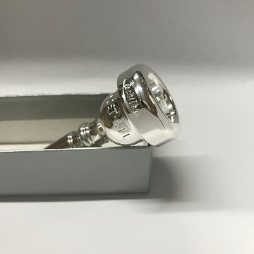Schilke シルキー フリューゲルホルン用 マウスピース MOST 5 FL モスト シリーズ SP 銀メッキ 1本収納用マウスピースポーチ付き 日本人向けマウスピースの画像