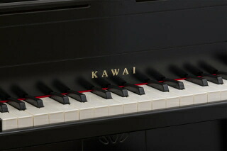 カワイ ミニピアノ アップライトピアノ ホワイト 白 木製 1152 KAWAIの画像