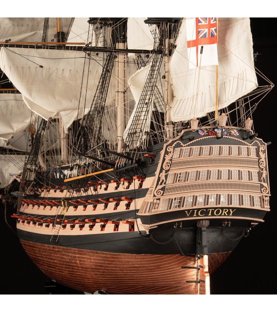 HMSビクトリーの画像