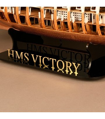 HMSビクトリーの画像