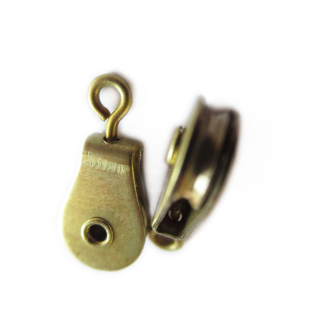 メタル滑車(4mm)(1コ)の画像