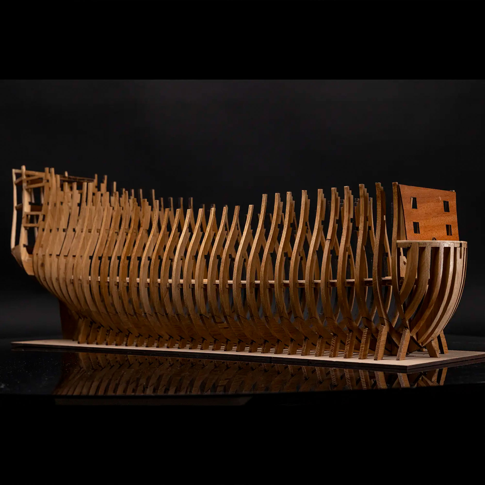 ソレイユ　ロワイヤル(構造模型キット)の画像