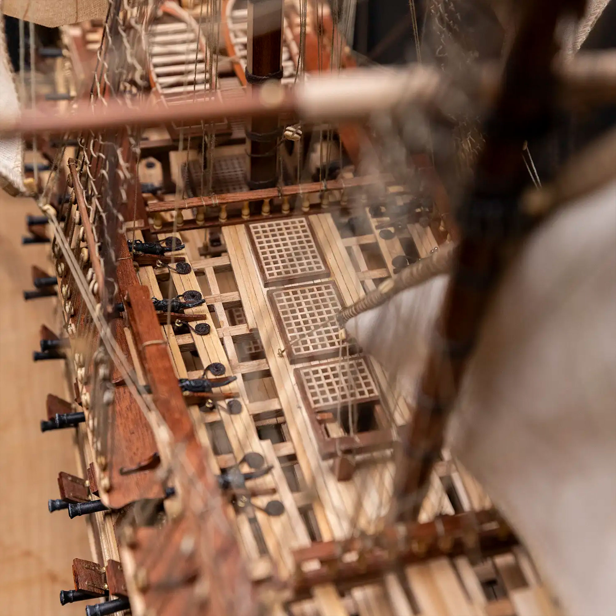 ソレイユ　ロワイヤル(構造模型キット)の画像