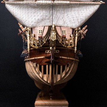 ソレイユ　ロワイヤル(構造模型キット)の画像