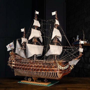 ソレイユ　ロワイヤル(構造模型キット)の画像