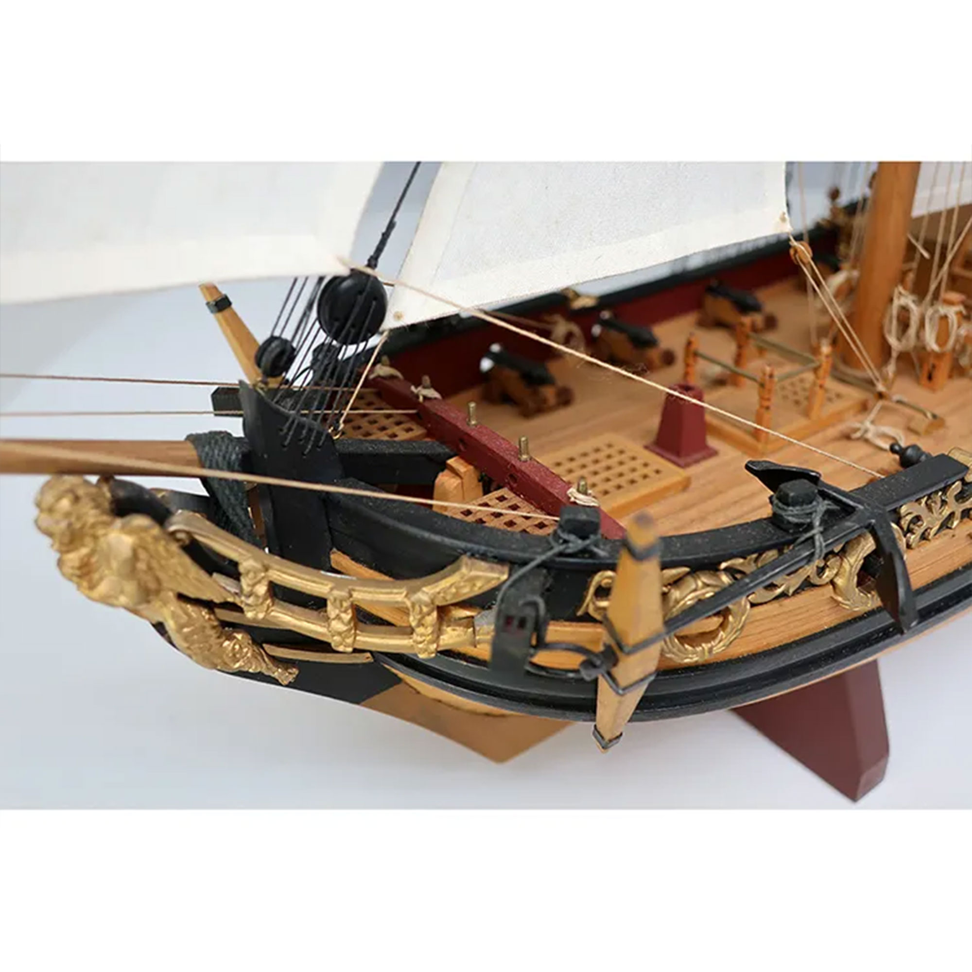 チャールズヨット1/64の画像