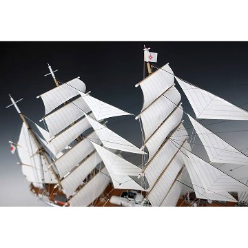 日本丸（帆付）1/160の画像