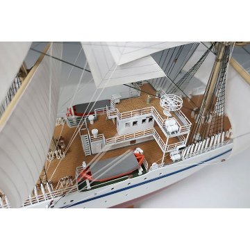 日本丸（帆付）1/160の画像