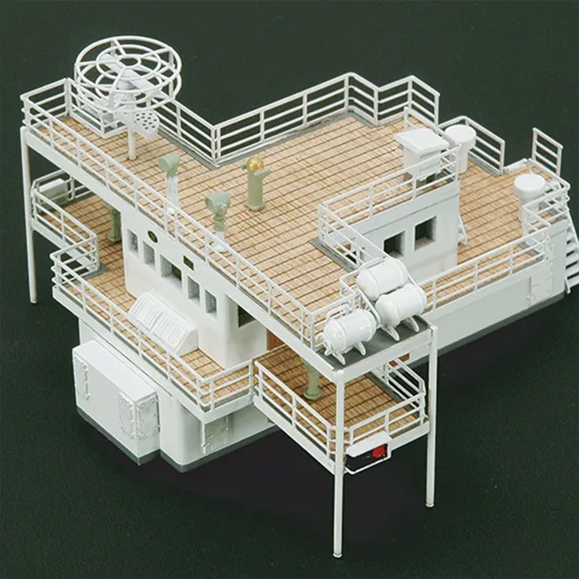 日本丸（帆無）1/160の画像