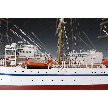 日本丸（帆無）1/160の画像