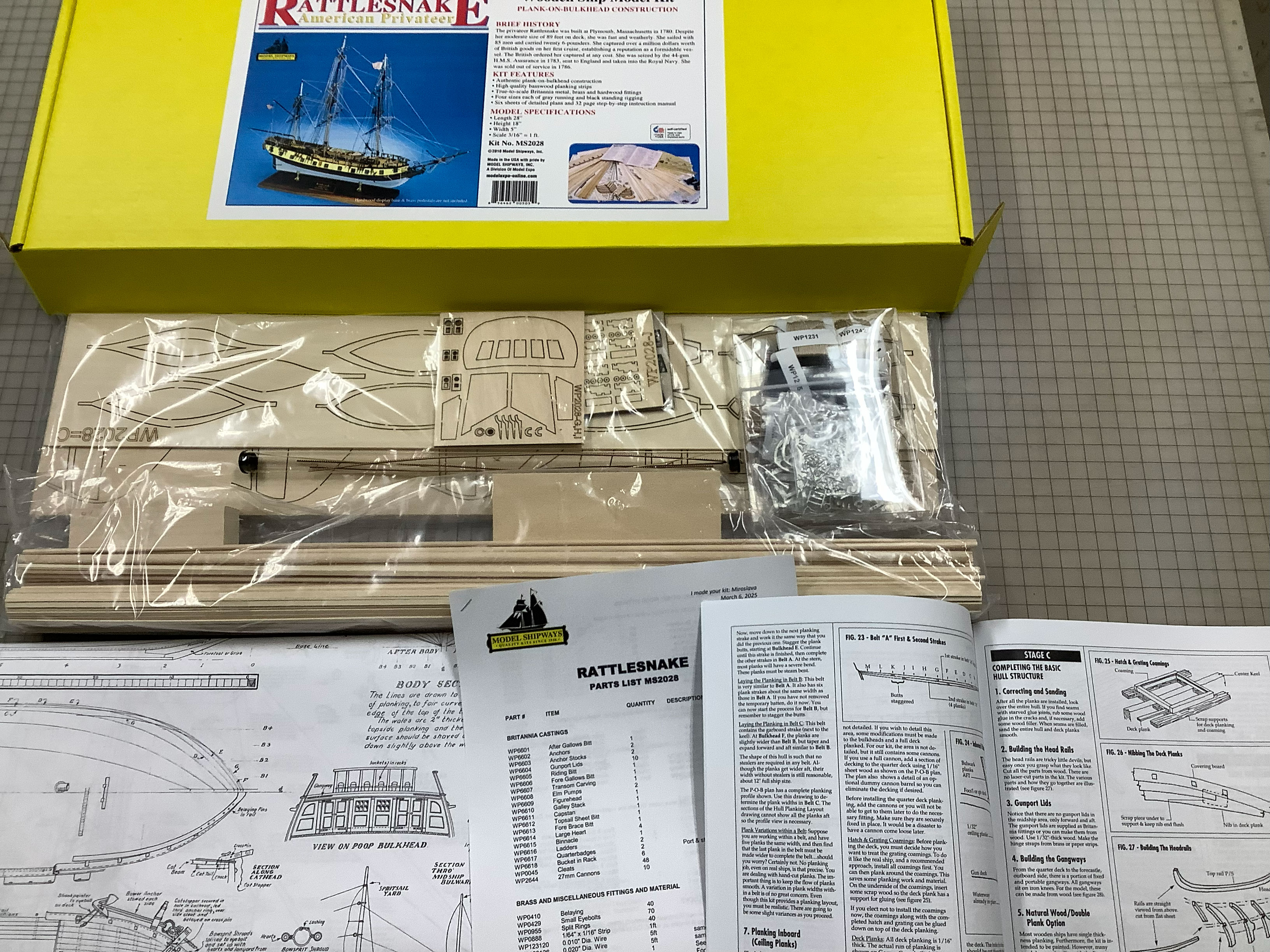 木製帆船模型キット ラトルスネーク