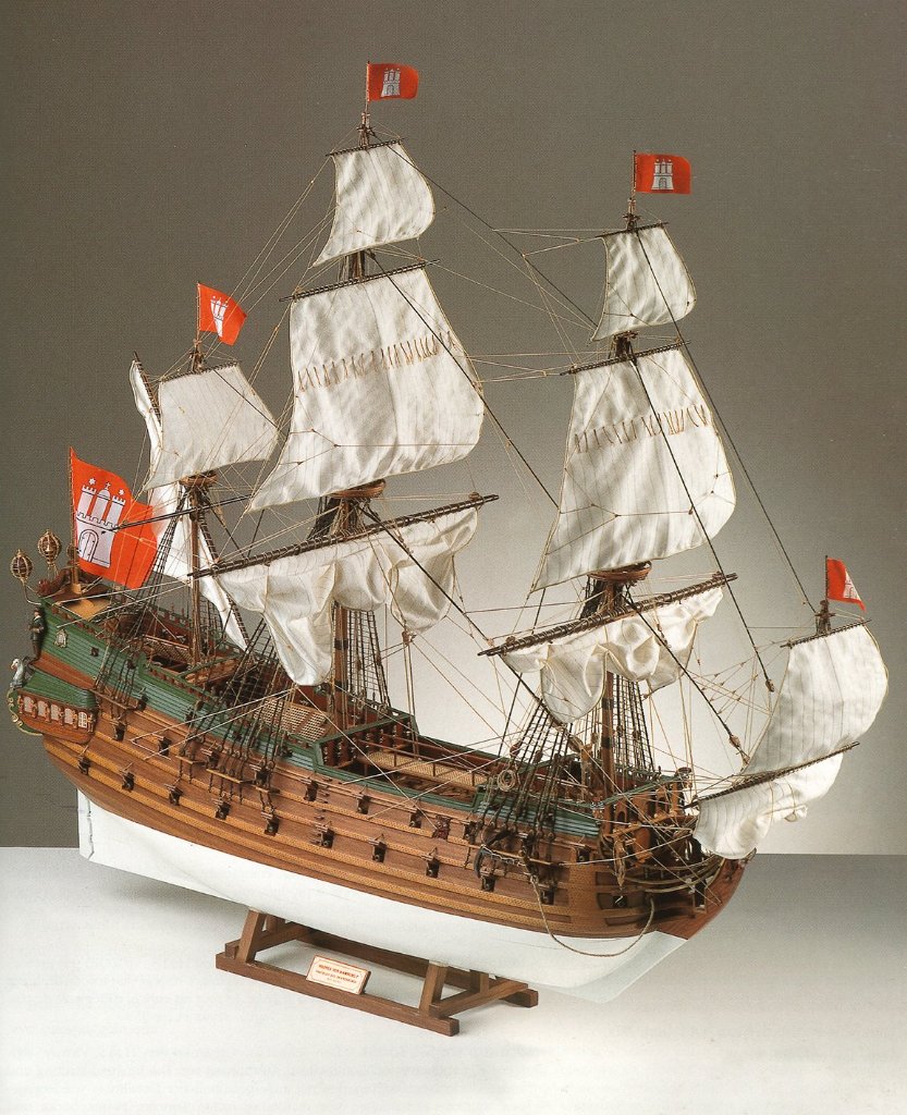 コーレル社製木製帆船模型ラ・シレン 完成品 １／７５スケール全長800 
