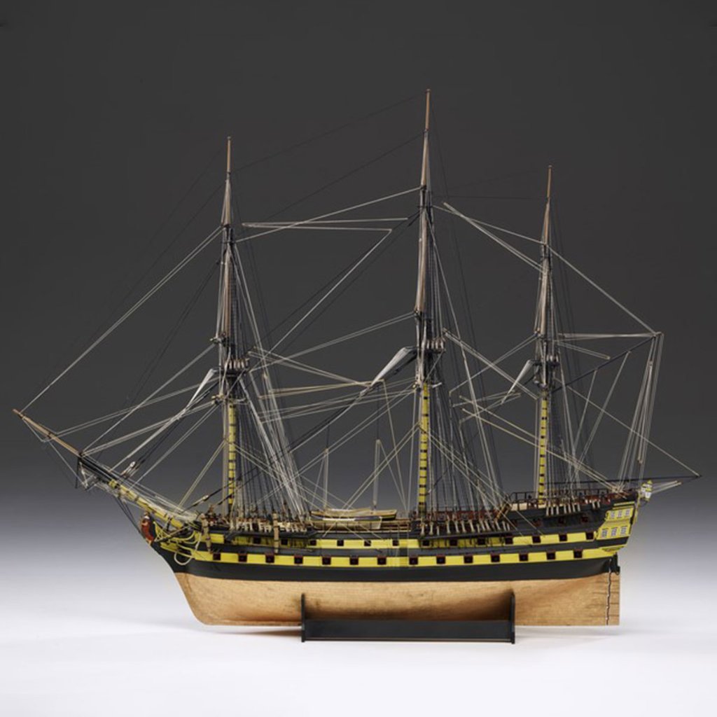 国内外の人気 ビクトリー号1/90木製帆船模型キット H.M.S victory 