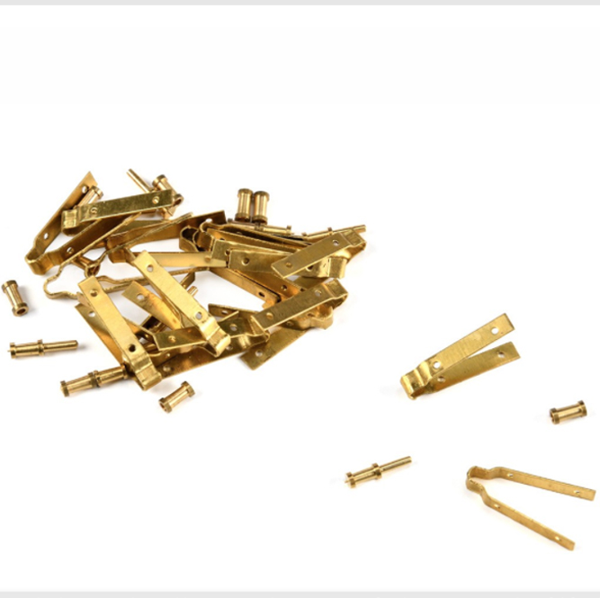 舵金具（真鍮）3-4mm　2対セットの画像