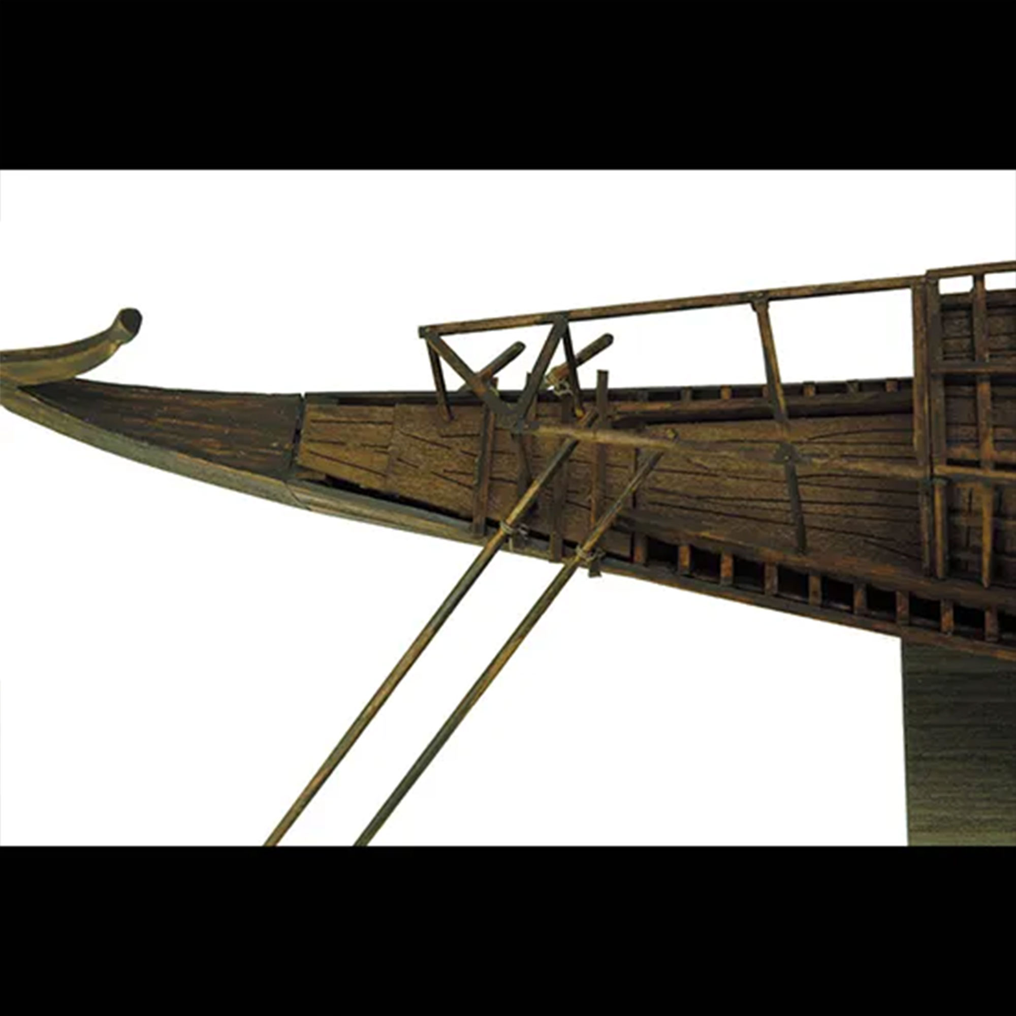 太陽の船1/72の画像