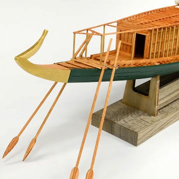 太陽の船1/72の画像