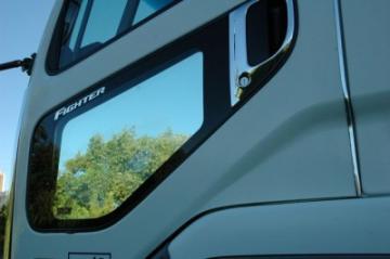 三菱ベストワンファイター　スーパーミラー安全窓画像