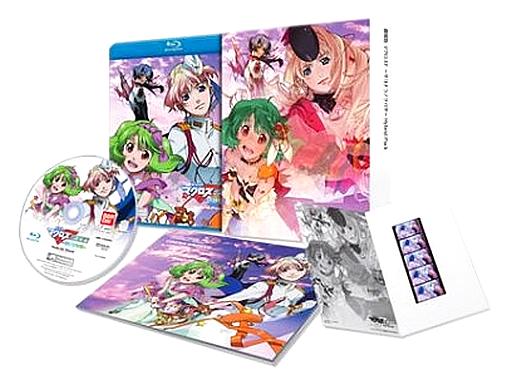 [Blu-ray]劇場版マクロスF ~サヨナラノツバサ~ Blu-ray Disk Hybrid Pack (通常版) (PS3専用ソフト収録)（90％オフ(103)）の画像