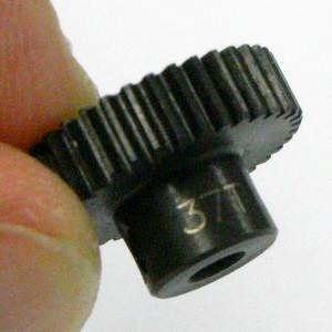スパイス SPP-044 カーボンスチール(炭素鋼)ピニオンギア 64ピッチ 28Tの画像