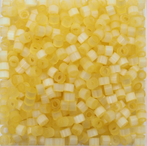 Aikoシルク BYe-5 花黄　約3ｇ Pack入り　2 Setの画像