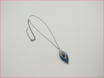 すくも藍キット　「バイカラーリーフ」　ネックレスの画像