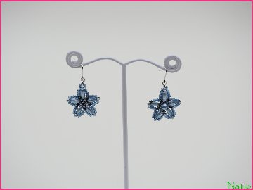 すくも藍キット　「ネモフィラ」　ピアスの画像