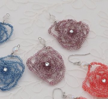 二藍キット　「ローズガーデン」　ピアスの画像