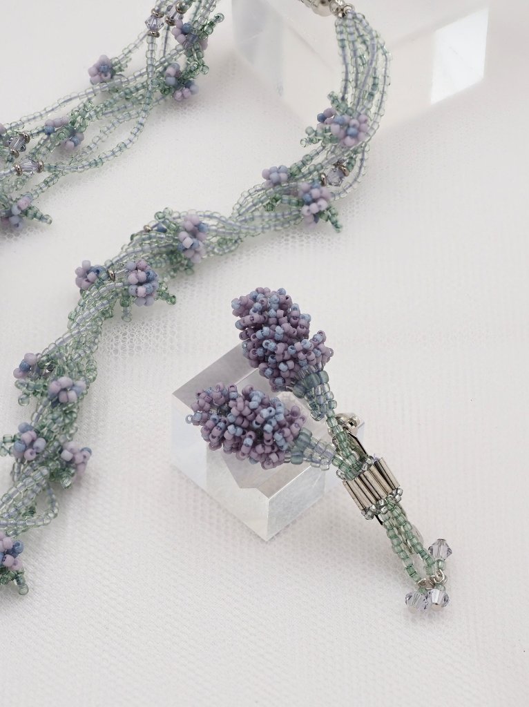 ラベンダー　ブローチの画像