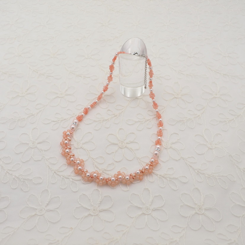 「プリティーデイジー」　ネックレスの画像