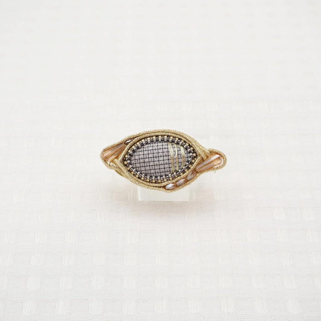 本場大島紬布カボション帯〆飾りの画像