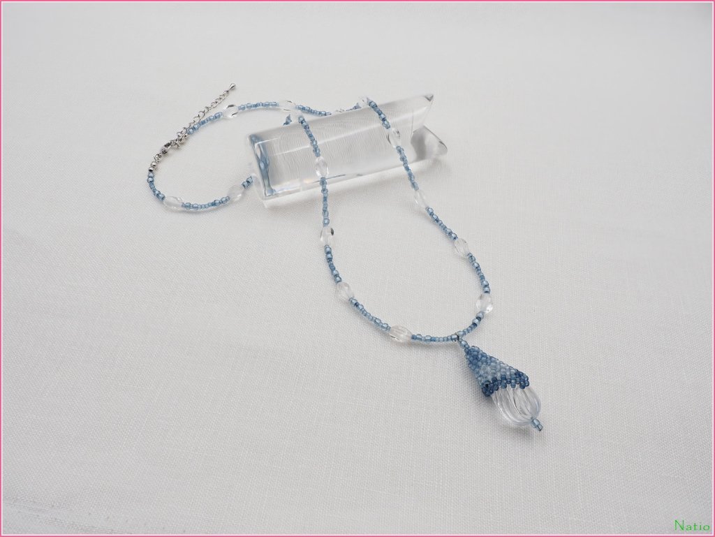 すくも藍キット　「グラデーションドロップ」　ネックレスの画像