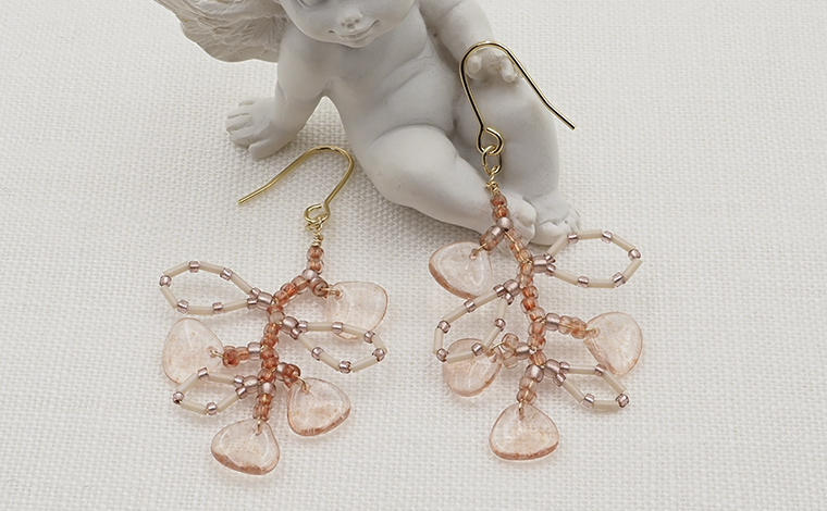 茜のピアスの画像