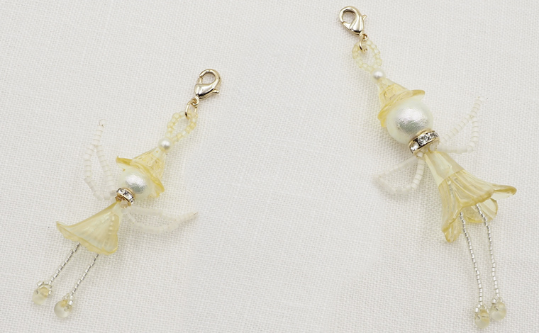 花の妖精・紅花　大・小の画像